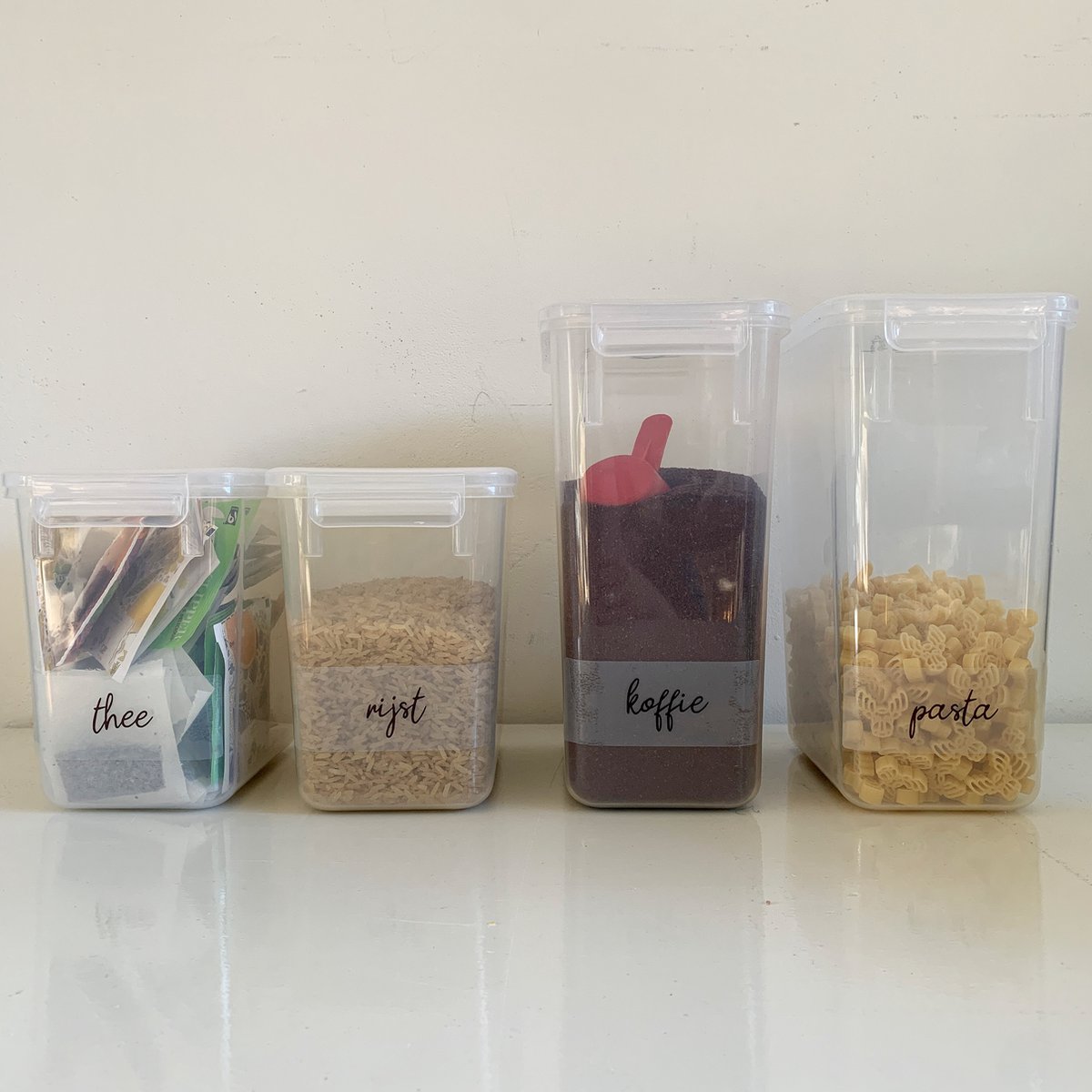 Opruimlabels voor de voorraadkast | tekst labels | opruimstickers | organiseerstickers | organiseren | opruimen